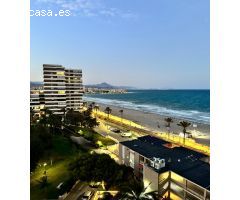 ¡Tu Paraíso en Primera Línea de Playa en Muchavista, El Campello!
