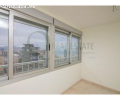 VIVIENDA ÚLTIMA PLANTA CON VISTAS AL MAR EN PLAYA SAN JUAN