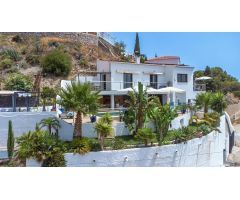 Villa de Lujo en Venta en Almuñécar, Granada