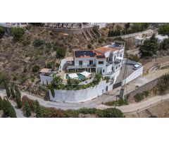 Villa de Lujo en Venta en Almuñécar, Granada