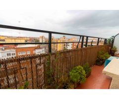 AMPLIO PISO CON ESPECTACULARES VISTAS EN LA AVENIDA COLÓN. COLEGIO MÉDICO. BADAJOZ