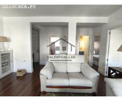 APARTAMENTO REFORMADO DE DOS DORMITORIOS, DOS BAÑOS Y PLAZA DE GARAJE EN ZONA CENTRO-CORTE INGLES