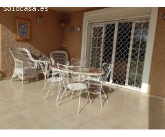 Gran Chalet independiente en la Almajada con amplias estancias y parcela de 1500 m²