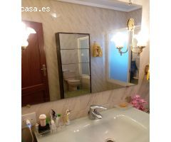 Exclusivo chalet independiente con piscina y amplio jardín