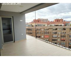 Precioso Atico en pleno centro,terraza de 15 metros,reformado,3 habitaciones,2 baños.garaje opcional
