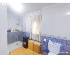 EXCLUSIVA EN CASTALLA!! PRECIOSA CASA CON PATIO PRIVADO Y GARAJE TOTALMENTE REFORMADA