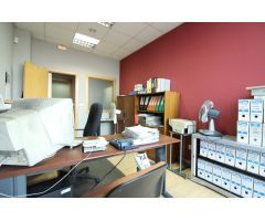 Local Comercial primera línea alta visibilidad en Santander