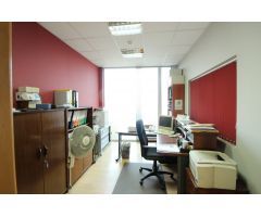 Local Comercial primera línea alta visibilidad en Santander