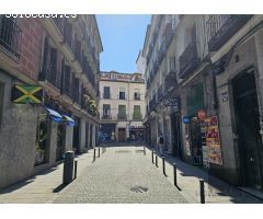 ESTUDIO HOME MADRID OFRECE fantástico local comercial en Rentabilidad, en Malasaña .