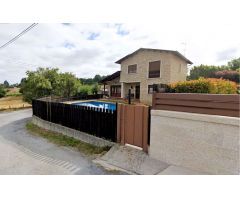 CASA CON FINCA CERRADA Y PISCINA AL LADO DE LUGO – SANTO MATIAS – O VERAL – LUGO