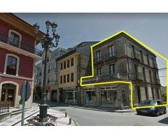 EDIFICACION DE 3 PLANTAS SOBRE RASANTE, TERRAZA, PATIO Y GARAJE  EN BUENA ZONA DE NAVIA PARA REFORMA