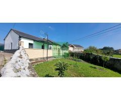 AL LADO DE NAVIA - ASTURIAS - PUEBLO DE ARMENTAL CASA AMUEBLADA CON FINCA CERRADA LISTA PARA ENTRAR 