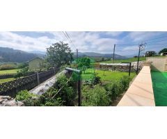AL LADO DE NAVIA - ASTURIAS - PUEBLO DE ARMENTAL CASA AMUEBLADA CON FINCA CERRADA LISTA PARA ENTRAR 