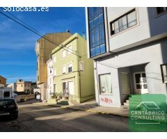BAJO COMERCIAL JUNTO AL PUERTO DE FOZ, LUGO
