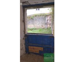 GRAN CASA A REFORMAR EN EL CENTRO DE FIGUERAS, CASTROPOL, ASTURIAS