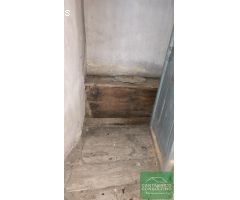 GRAN CASA A REFORMAR EN EL CENTRO DE FIGUERAS, CASTROPOL, ASTURIAS