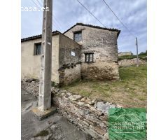 CASA RUSTICA EN CASTROPOL CON VISTAS A LA RÍA Y AL MAR.