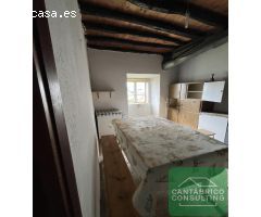 CASA RUSTICA EN CASTROPOL CON VISTAS A LA RÍA Y AL MAR.