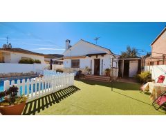 Casa a cuatro vientos con piscina en La Papiola