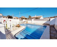 Casa a cuatro vientos con piscina en La Papiola