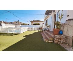 Casa a cuatro vientos con piscina en La Papiola