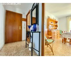 PISO ESQUINERO CON ASCENSOR PISCINA Y PARKING