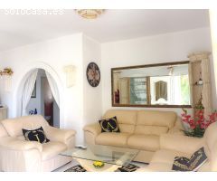 Villa de Lujo en Venta en La Manga del Mar Menor, Murcia