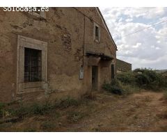 Urbis te ofrece una casa en venta en Villares de Yeltes, Salamanca.