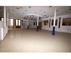 Urbis te ofrece un local comercial en venta en Béjar, Salamanca.