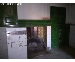 Urbis te ofrece una casa en venta en Salmoral.