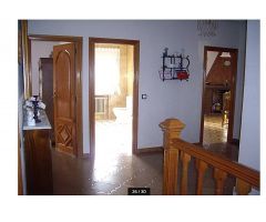 Urbis te ofrece un magnífico chalet independiente en venta en Vitigudino, Salamanca.