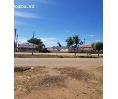 Urbis te ofrece una casa con terreno en venta en Aldehuela de Yeltes, Salamanca.