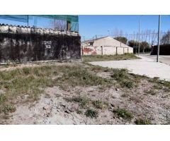 Urbis te ofrece tres parcelas en zona Tejares, Salamanca.