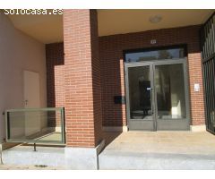 Urbis te ofrece un amplio local comercial en venta en Carbajosa de la Sagrada, Salamanca.