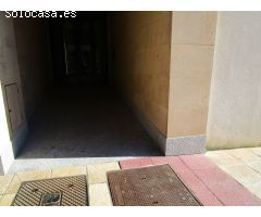 Urbis te ofrece un amplio local comercial en venta en Carbajosa de la Sagrada, Salamanca.