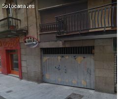 Urbis te ofrece dos plazas de garaje en venta en la zona Centro, Salamanca.