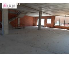 Urbis ofrece amplio local en venta/alquiler en Salamanca