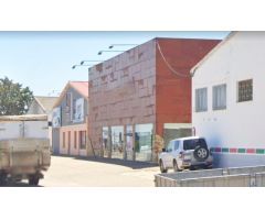 Urbis te ofrece una nave industrial en venta en Roales del Pan, Zamora.