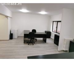 Urbis te ofrece un oficina en venta en zona Centro, Salamanca.
