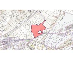 Urbis te ofrece una parcela en venta en el sector El Pilar, Salamanca.