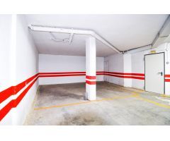 Urbis te ofrece una plaza de garaje en venta en zona Universidad, Salamanca.