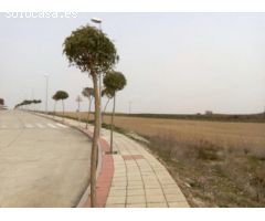 Urbis te ofrece una estupenda parcela urbanizable en venta en Cabrerizos, Salamanca.