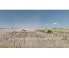 Urbis te ofrece un estupendo terreno en venta en Abusejo, Salamanca.