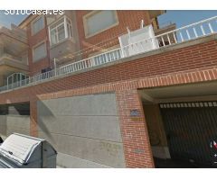 Urbis te ofrece una plaza de garaje en zona Puente Ladrillo-Toreses, Salamanca.