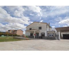 Urbis te ofrece un chalet en venta en Calvarrasa de Abajo, Salamanca.