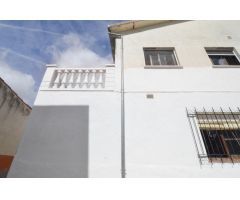 Urbis te ofrece un chalet en venta en Calvarrasa de Abajo, Salamanca.