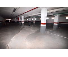 Urbis te ofrece unas plazas de garaje en venta en Santa Marta de Tormes, Salamanca.