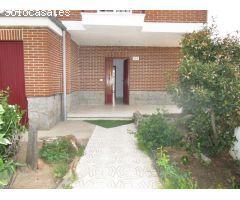 Urbis te ofrece un chalet pareado en alquiler en Aldeatejada, Salamanca.
