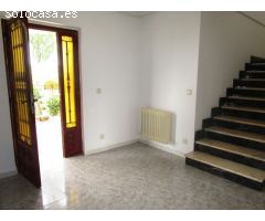 Urbis te ofrece un chalet pareado en alquiler en Aldeatejada, Salamanca.