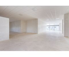 El local ideal para  tu negocio enfrente del nuevo Hospital comarcal  ????